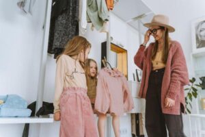 How to Dress Kids Well Without Spending a Fortune