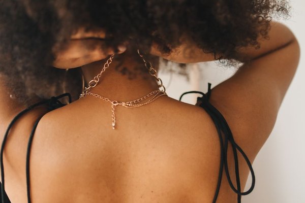 best neckline for your face shape